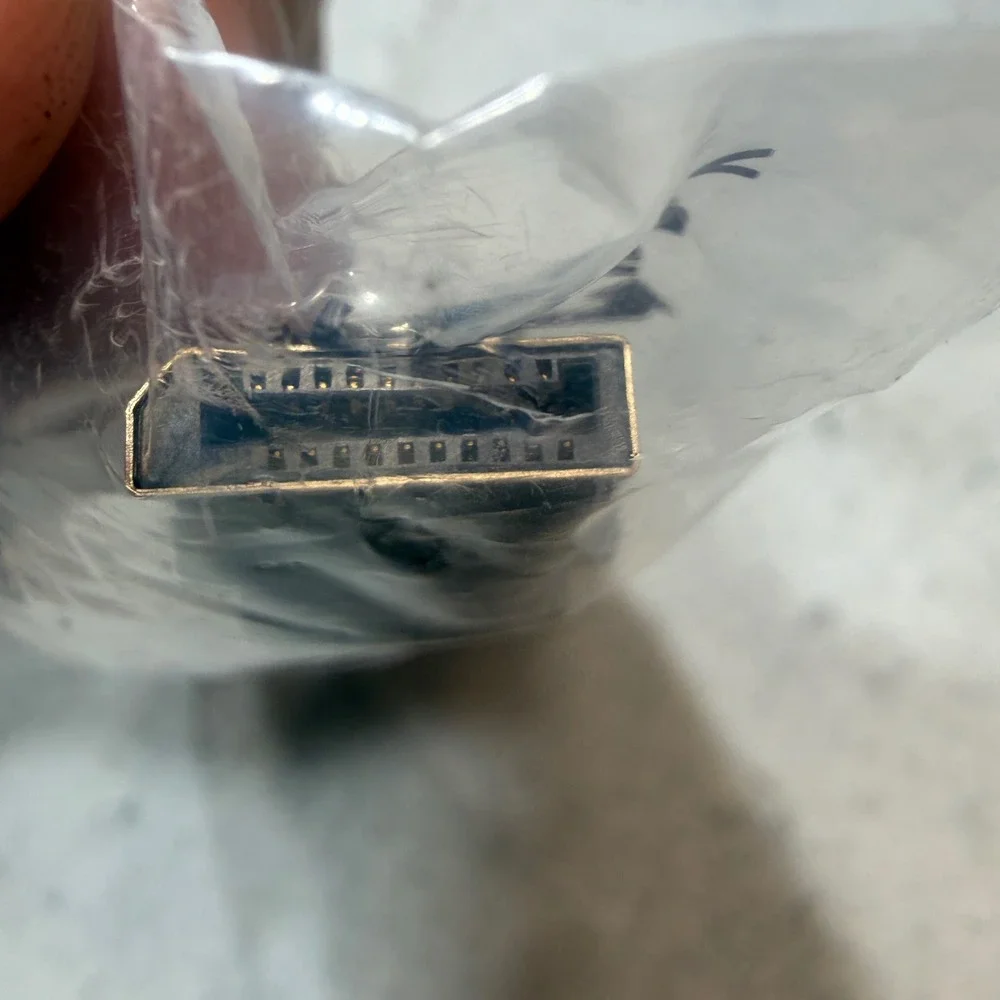 Lenovo DisplayPort to DVI-D Monitor Cable Unisex OS Black 45J7915 Sealed Adapter